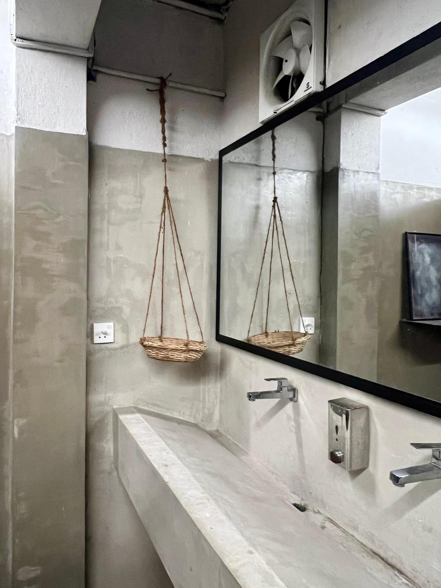 Hari Hari Hostel Weligama Eksteriør billede
